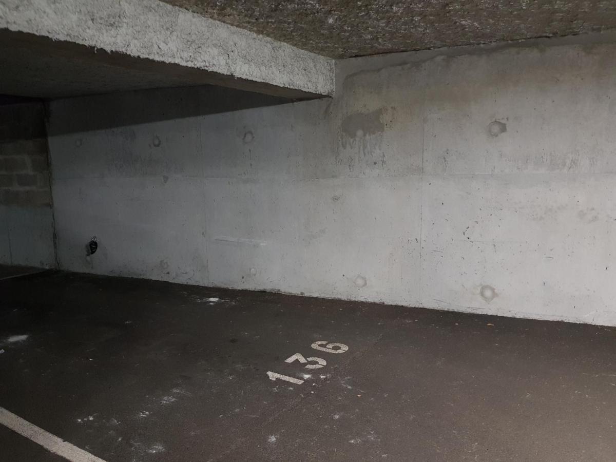 Le Pompidou T2 Pour 2 A 4 Pers Avec Parking Prive & Balcon Place Ney Angers Eksteriør bilde